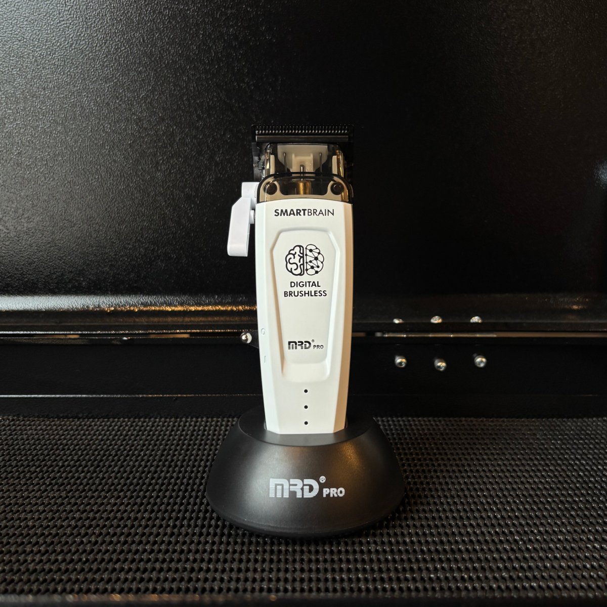 MRD Pro Clipper Smartbrain Metal White